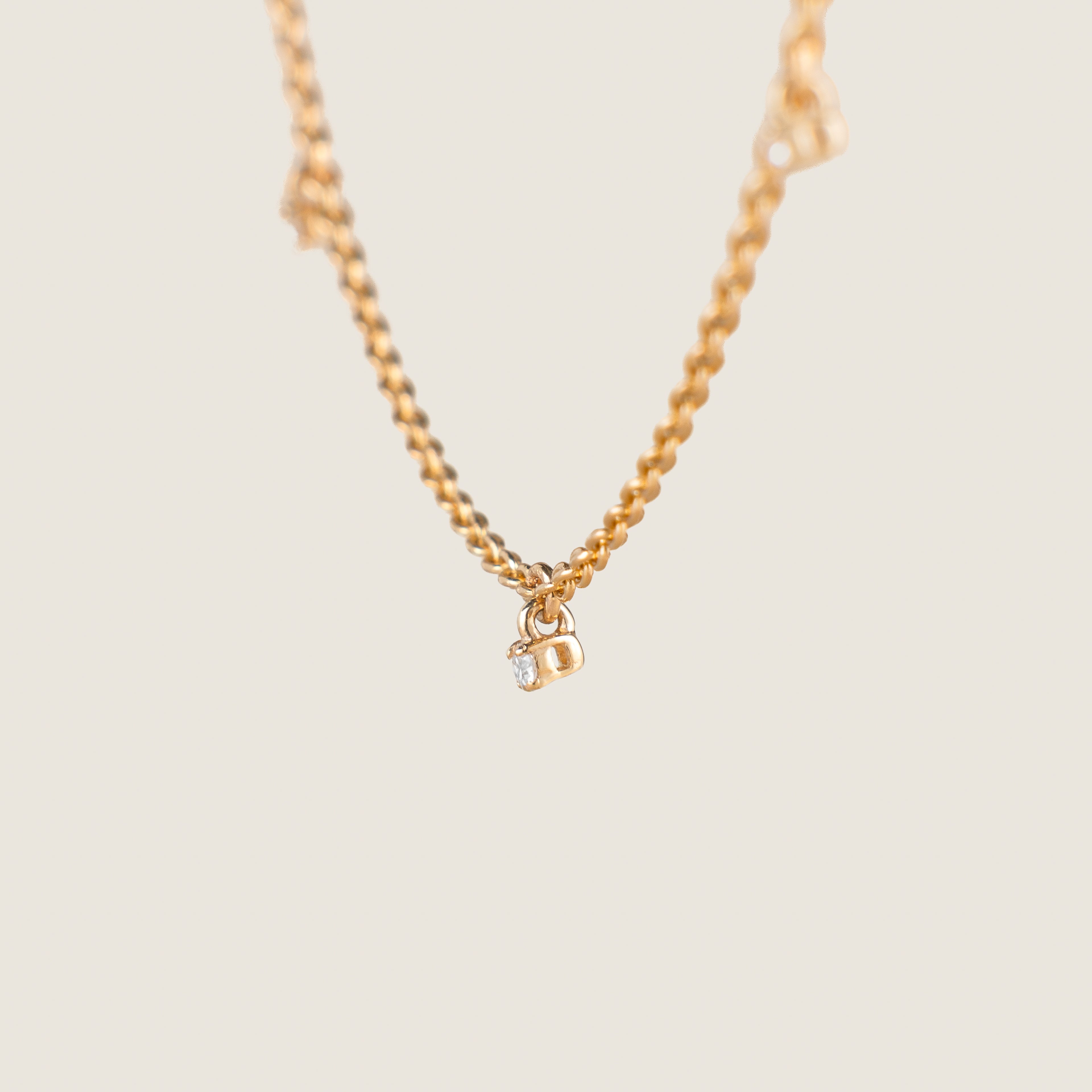 Multi-Diamond Pendant Chain
